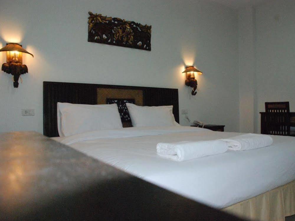 Ud Residence Udon Thani Luaran gambar