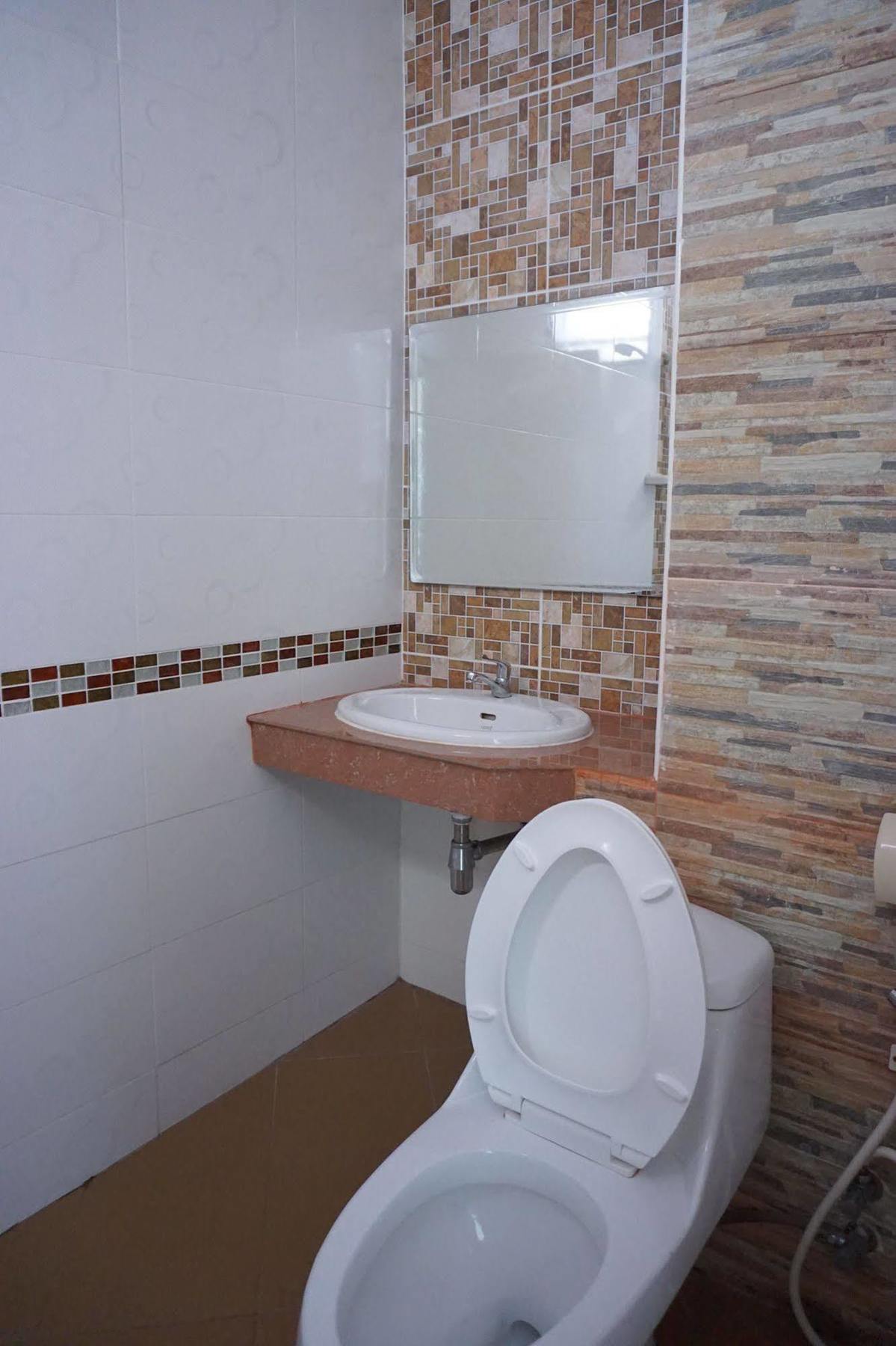 Ud Residence Udon Thani Luaran gambar